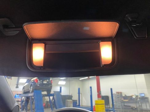 Used 2022 Ford Mustang GT Premium image 34