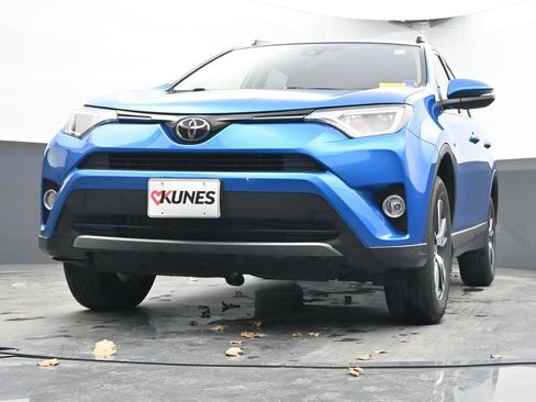 Used 2018 Toyota RAV4 XLE image 45