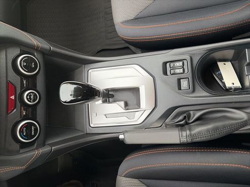 Used 2023 Subaru Crosstrek 2.0i Premium image 15