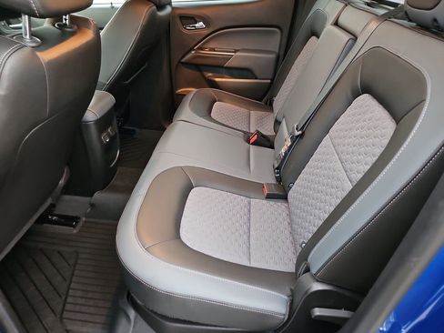 Used 2019 Chevrolet Colorado Z71 image 18