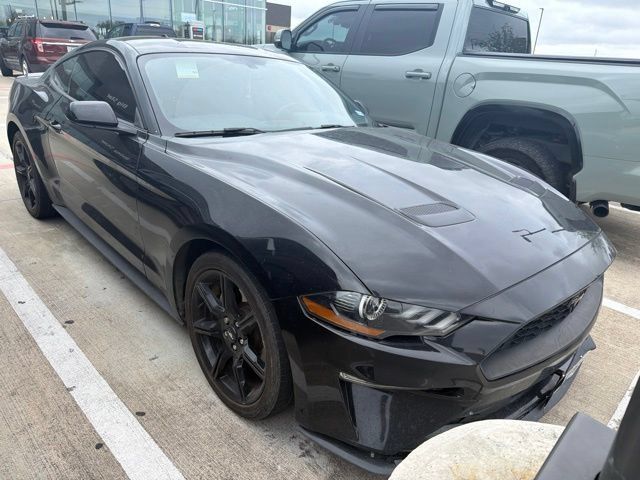 Used 2020 Ford Mustang Coupe w/ Equipment Group 101A RWD image 2