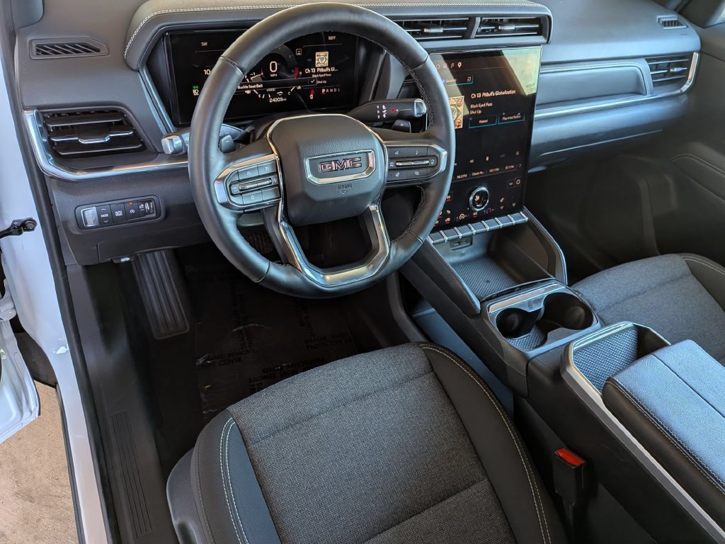 Used 2026 GMC Terrain Elevation FWD image 16
