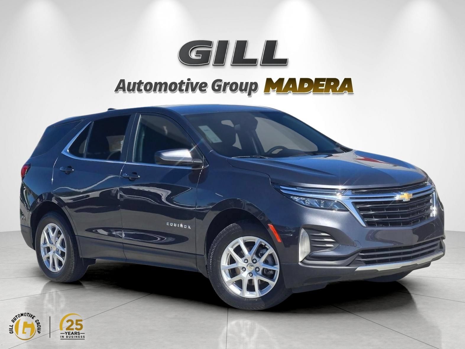 Used 2023 Chevrolet Equinox LT AWD/4WD image 1