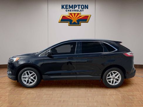 Used 2023 Ford Edge SEL w/ Convenience Package AWD/4WD image 3