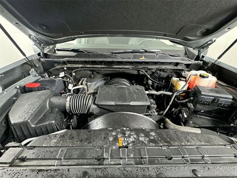 Used 2024 Chevrolet Silverado 2500 LT w/ Convenience Package image 23