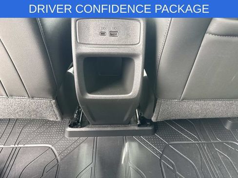 Used 2025 Chevrolet Trax ACTIV w/ Driver Confidence Package FWD image 59