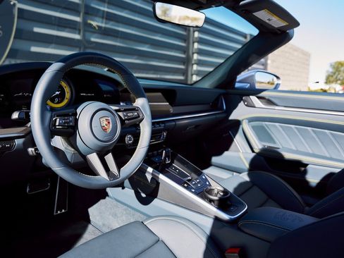 Used 2024 Porsche 911 Turbo S image 2