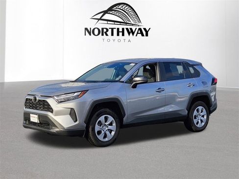 Certified 2025 Toyota RAV4 LE image 8