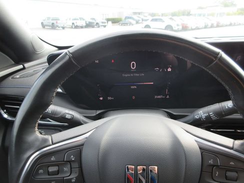 Used 2024 Buick Envista Sport Touring w/ Convenience I Package FWD image 27