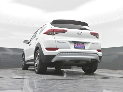 Used 2018 Hyundai Tucson Limited w/ Ultimate Package 02 FWD image 32