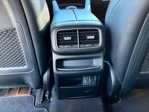 Used 2020 Mercedes-Benz GLE 350 image 16