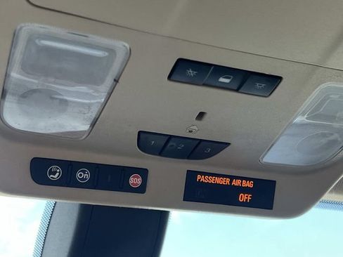 Used 2017 Buick Envision Preferred FWD image 31