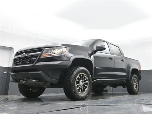 Used 2019 Chevrolet Colorado ZR2 image 36