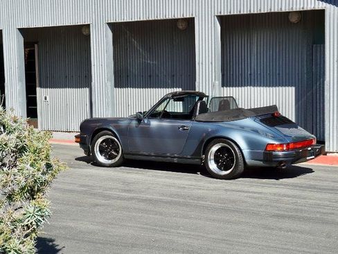 Used 1987 Porsche 911 Carrera RWD image 35