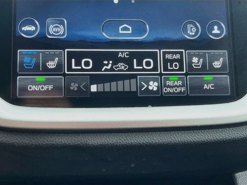 Used 2024 Subaru Ascent Touring AWD/4WD image 21