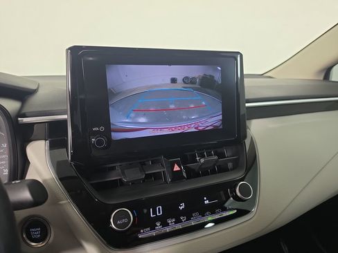Certified 2023 Toyota Corolla LE w/ LE Convenience Package FWD image 19