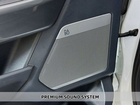 Used 2023 Ford F150 Lariat w/ Equipment Group 502A High image 5