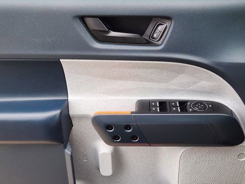 Used 2022 Ford Maverick XLT w/ Equipment Group 300A Standard image 23