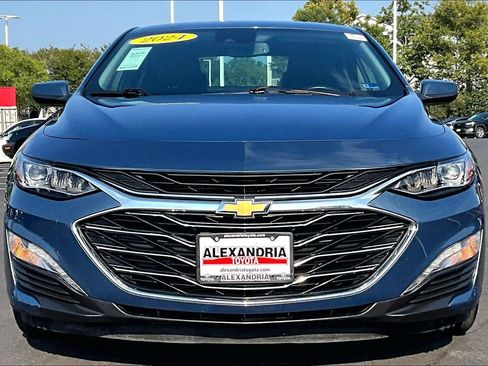 Used 2024 Chevrolet Malibu LT FWD image 3