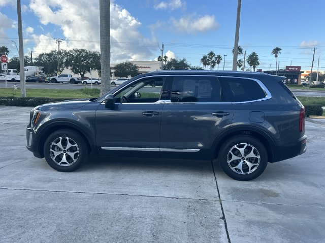 Certified 2022 Kia Telluride EX FWD image 14