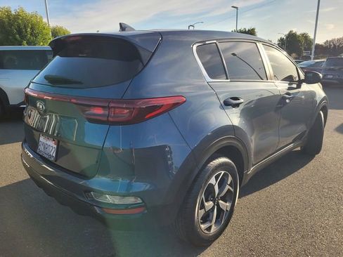 Used 2022 Kia Sportage LX FWD image 4