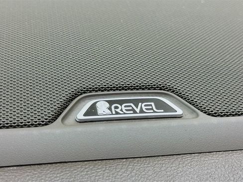 Used 2020 Lincoln Corsair Reserve w/ Equipment Group 201A image 19