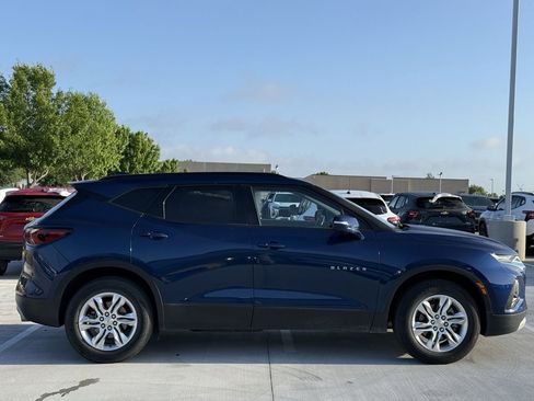 Used 2022 Chevrolet Blazer LT AWD/4WD image 3