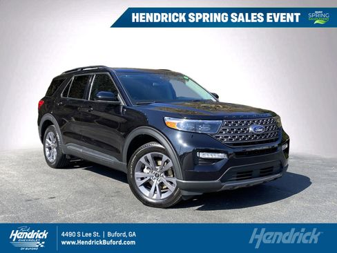 Used 2023 Ford Explorer XLT w/ Equipment Group 202A image 1