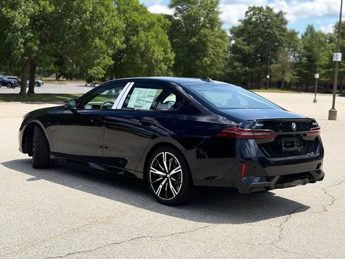 New 2027 BMW 550e xDrive AWD/4WD image 4