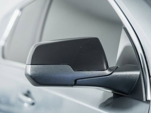 Used 2023 Chevrolet Traverse LS image 14