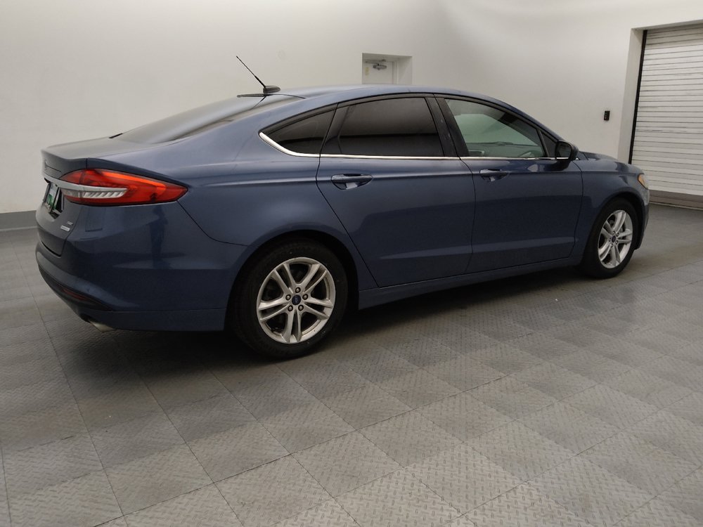 Used 2018 Ford Fusion SE w/ Fusion SE Technology Package FWD image 10