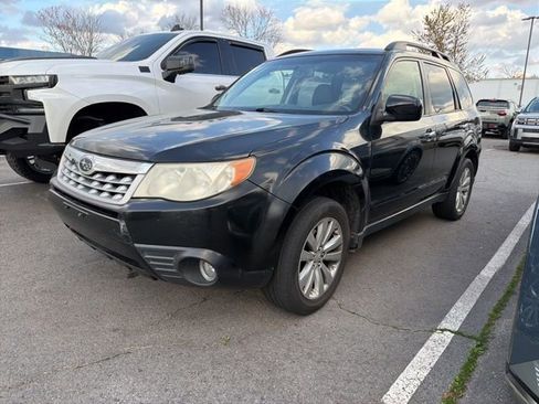 Used 2013 Subaru Forester 2.5X Limited image 3