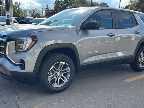 New 2026 GMC Terrain Elevation w/ Technology Package II image 3