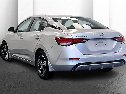 Certified 2021 Nissan Sentra SV image 9