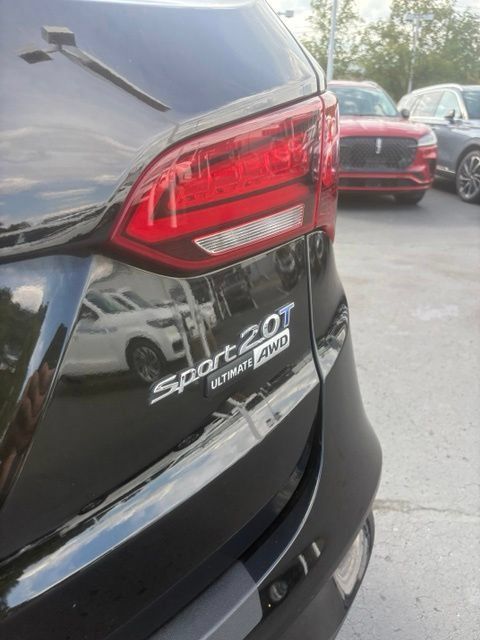 Used 2017 Hyundai Santa Fe Sport w/ 2.0T Ultimate Tech Package 05 AWD/4WD image 10