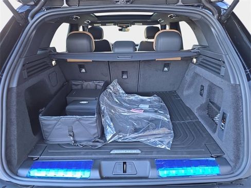 New 2025 Land Rover Range Rover Sport Dynamic SE image 21