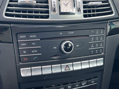 Used 2016 Mercedes-Benz E 400 4MATIC Coupe image 17