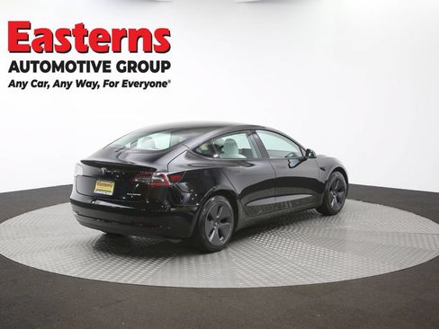 Used 2022 Tesla Model 3 Long Range AWD/4WD image 37