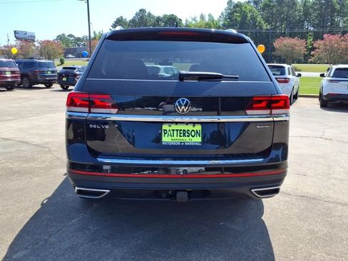 Used 2023 Volkswagen Atlas SEL AWD/4WD image 3