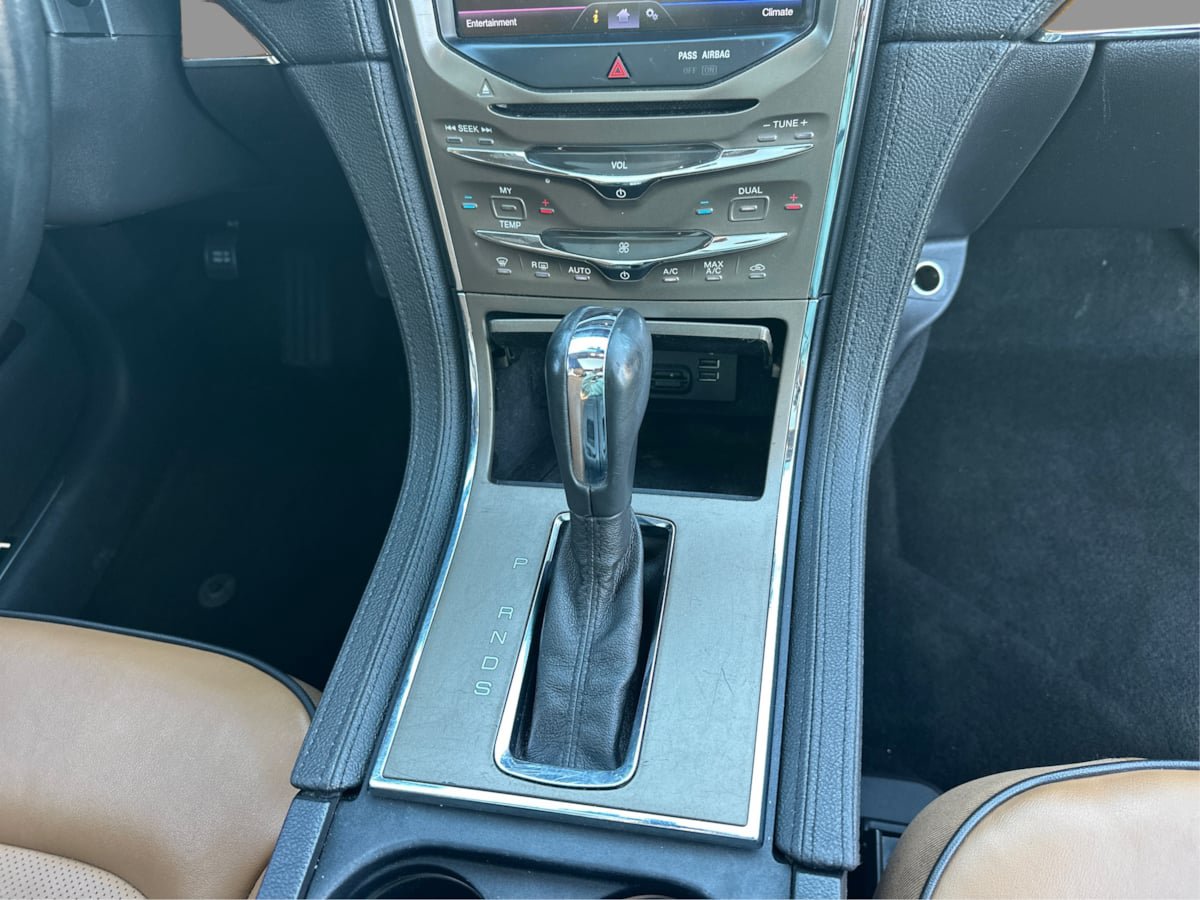 Used 2013 Lincoln MKX AWD image 27
