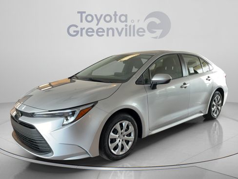 Certified 2026 Toyota Corolla LE FWD image 1