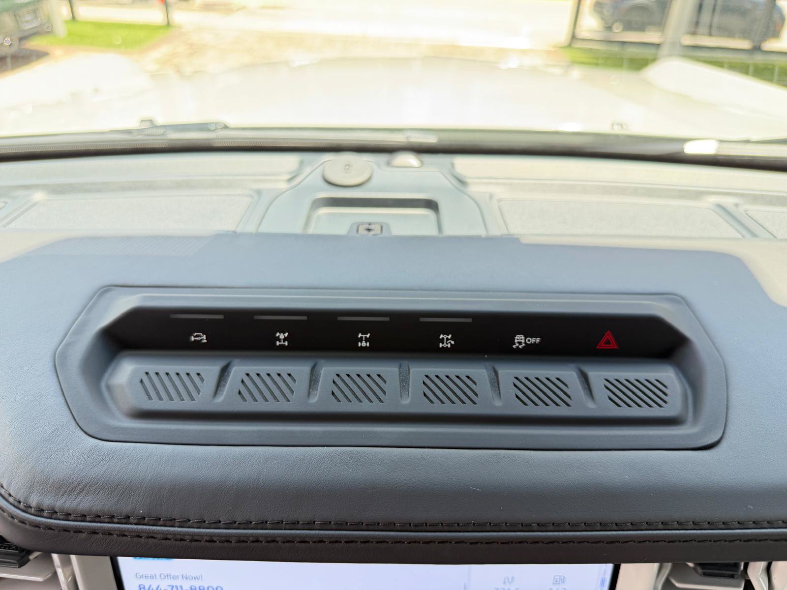 Used 2025 Ford Bronco Badlands AWD/4WD image 42