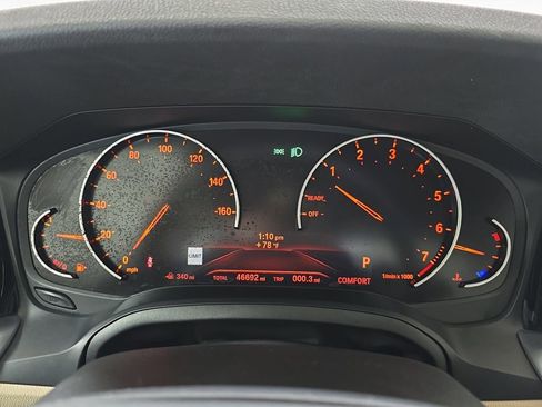 Used 2020 BMW 330i Sedan w/ Convenience Package image 19