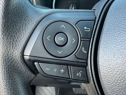 Used 2024 Toyota RAV4 LE image 28