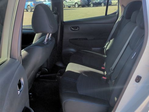 Used 2023 Nissan Leaf SV Plus image 29