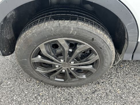 Used 2015 Ford Escape S image 12