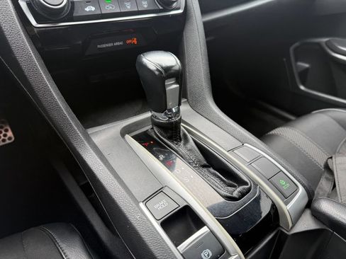 Used 2021 Honda Civic Sport image 16