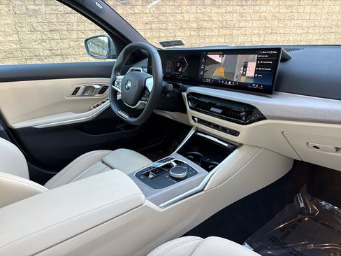 Certified 2025 BMW 330i xDrive Sedan w/ Premium Package image 8