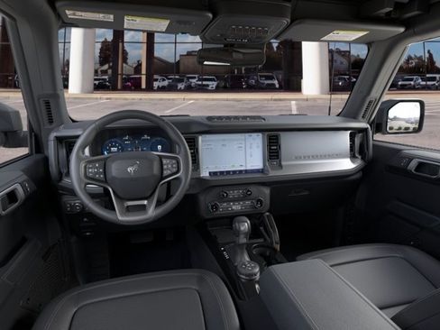New 2026 Ford Bronco Badlands AWD/4WD image 9