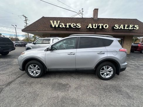 Used 2016 Toyota RAV4 XLE image 4